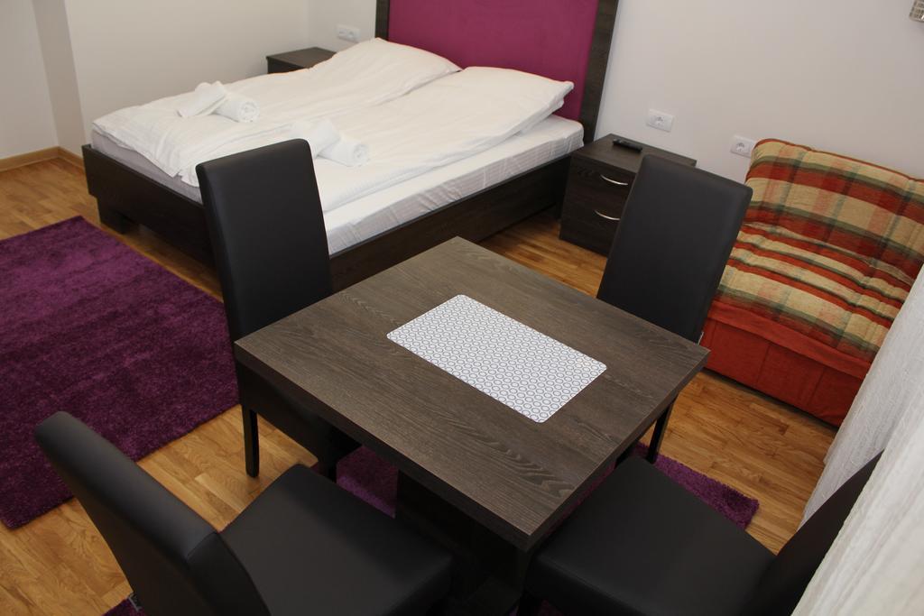 Wake Up Apartments And Rooms Beograd Eksteriør bilde
